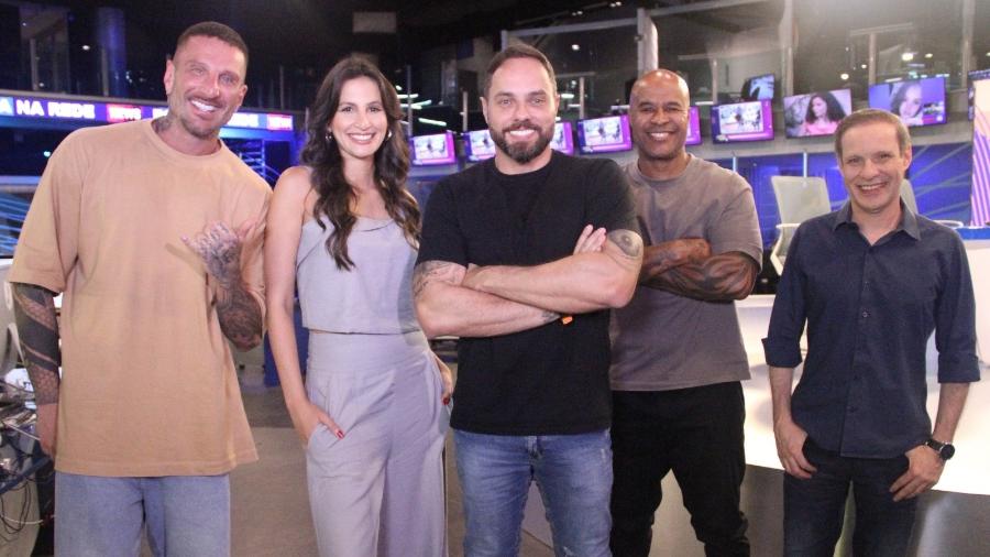 Guilherme Pallesi, Iara Oliveira, Marcio Spimpolo, Marcos Assunção e Fernando Fontana formam o time do novo 'Bola na Rede', da RedeTV! Guilherme Pallesi, Iara Oliveira, Marcio Spimpolo, Marcos Assunção e Fernando Fontana formam o time do novo 'Bola na Rede', da RedeTV!
