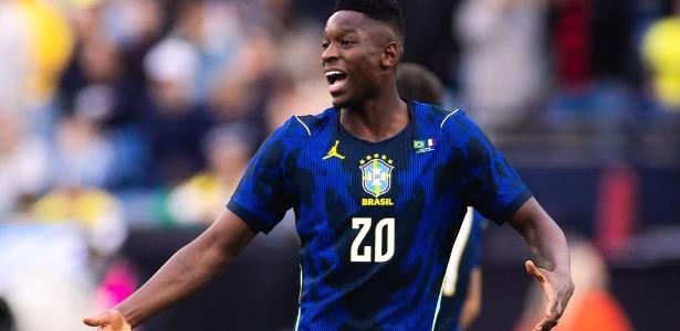 Luiz Henrique diz “sim”, mas alta do Zenit e veto interno melam acordo com Flamengo