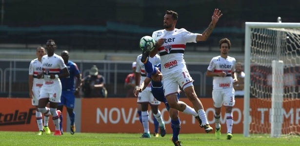 Gilberto tem 12 gols e quatro assistências nesta temporada pelo São Paulo - Rubens Chiri/São Paulo FC