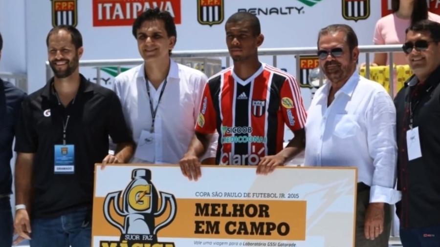 Alex Apolinário foi eleito o melhor jogador da final da Copinha de 2015, no confronto entre Corinthians x Botafogo-SP - Rogério Moroti/Agência Botafogo