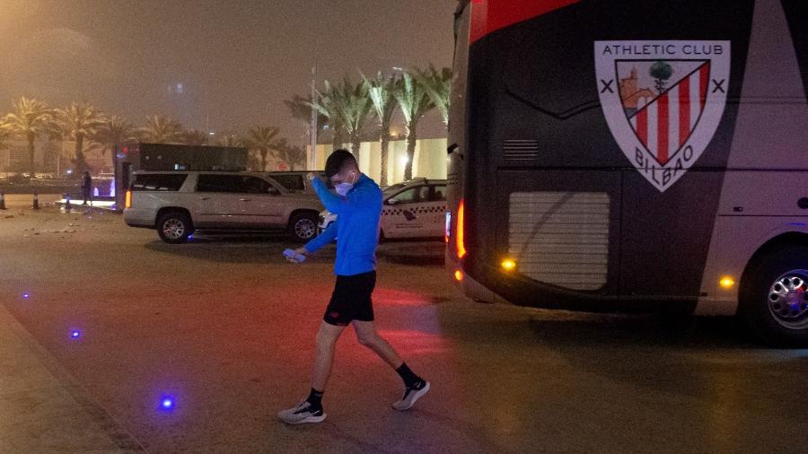 Tempestade de areia impede treino do Athletic Bilbao na Arábia Saudita - Reprodução/Twitter