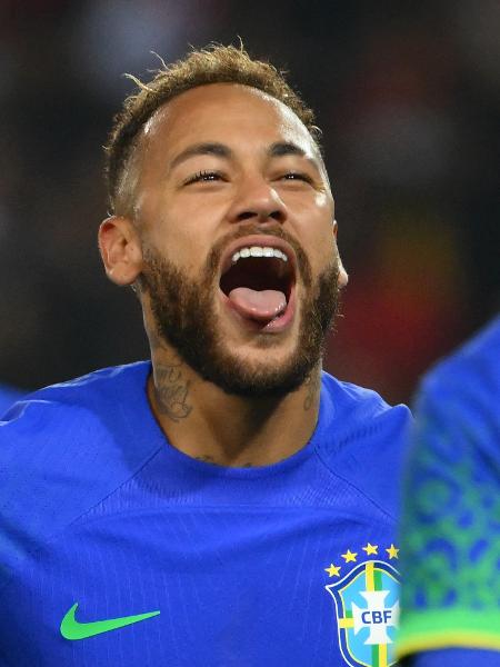 Neymar comemora gol marcado pela seleção brasileira em amistoso contra a Tunísia. - Anne-Christine Poujoulat/AFP