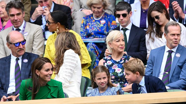A princesa Kate e os filhos Charlotte e George acompanham a final masculina de Wimbledon
