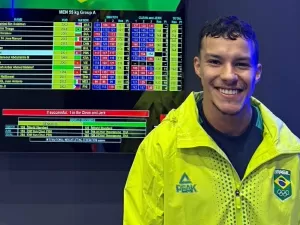 Thiago Felix conquista ouro inédito do Brasil no levantamento de peso