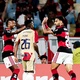 Carrascal tentou, mas Arrascaeta n&atilde;o deixou o Flamengo sofrer