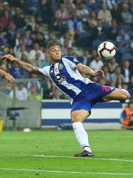 João Pedro tem acerto encaminhado com Grêmio, mas precisa rescindir - Reprodução/Instagram