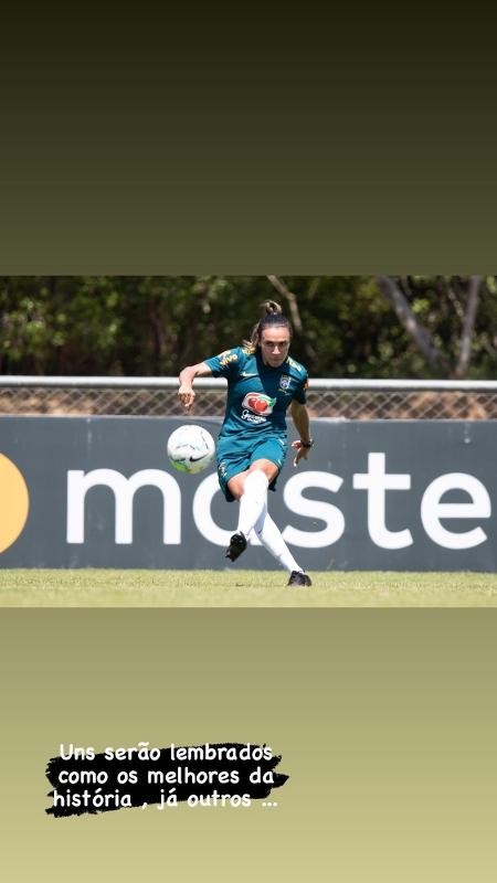 Marta publicou foto em que aparece em um treinamento da seleção brasileira - Reprodução/Instagram - Reprodução/Instagram