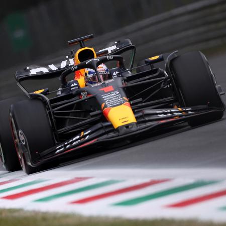 Max Verstappen, da Red Bull, durante treino livre da Fórmula 1 em Monza, na Itália