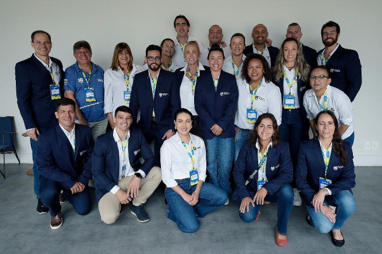 Comissão de Atletas do COB durante votação para presidente da entidade