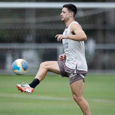 Rodrigo Garro, do Corinthians, trata a lesão no joelho direito desde dezembro de 2024