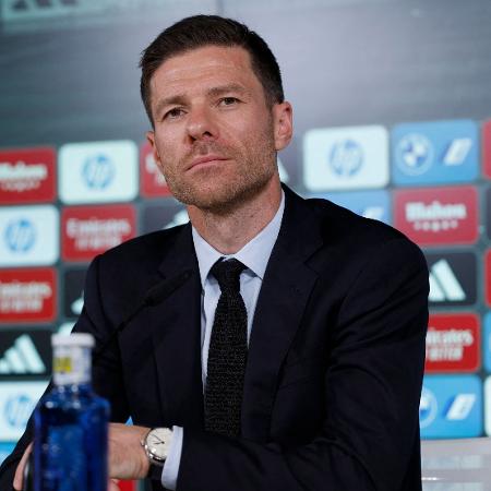 Xabi Alonso foi apresentado hoje como novo técnico do Real Madrid Xabi Alonso foi apresentado hoje como novo técnico do Real Madrid