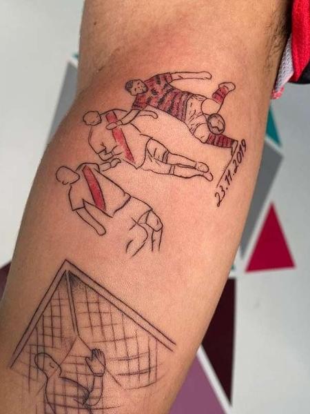 Jovem de 18 anos tatua lance que deu título ao Flamengo na Libertadores - Reprodução/Instagram