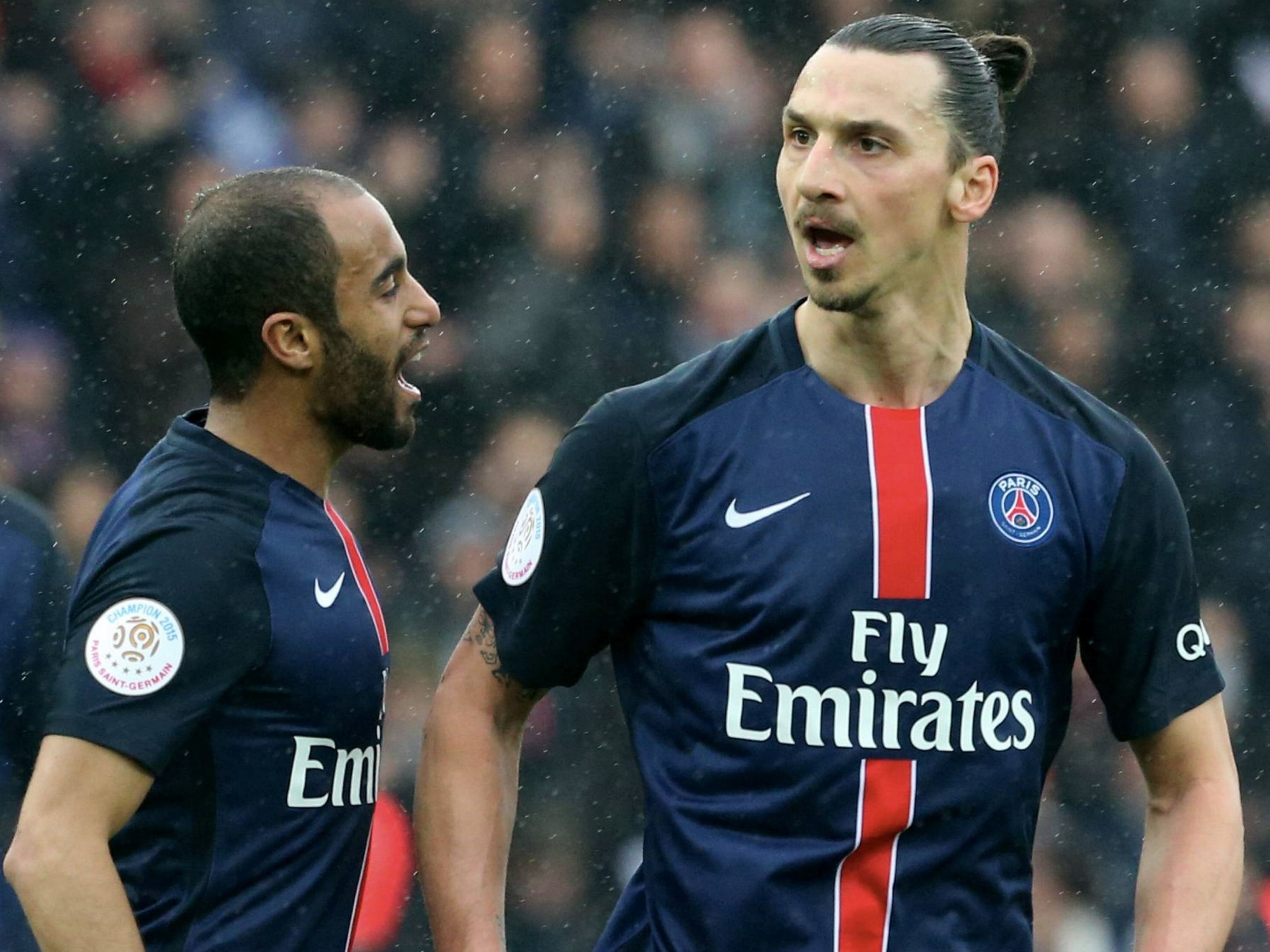 PSG tenta a contratação de atacante suíço de 19 anos para o lugar de  Ibrahimovic - Esporte - Extra Online