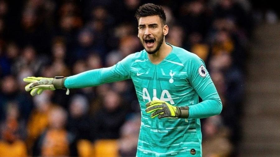 Paulo Gazzaniga disputa posição de reserva do Tottenham com Joe Hart; ele pode acertar com o Liverpool - Reprodução/Instagram