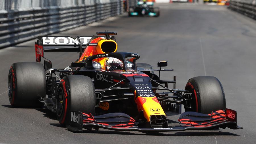Max Verstappen, da Red Bull, durante a corrida do GP de Mônaco - Gonzalo Fuentes/Reuters