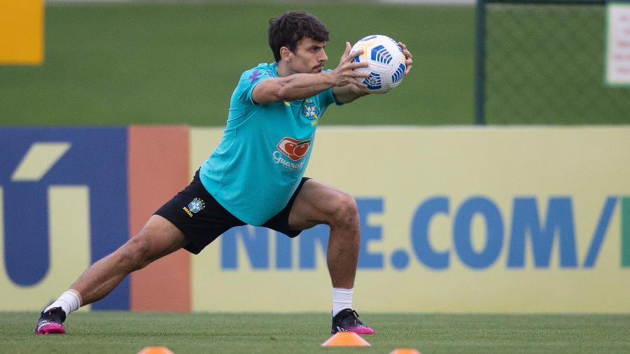 O zagueiro Rodrigo Caio sofreu lesão durante preparação da seleção para as Eliminatórias  - Lucas Figueiredo/CBF