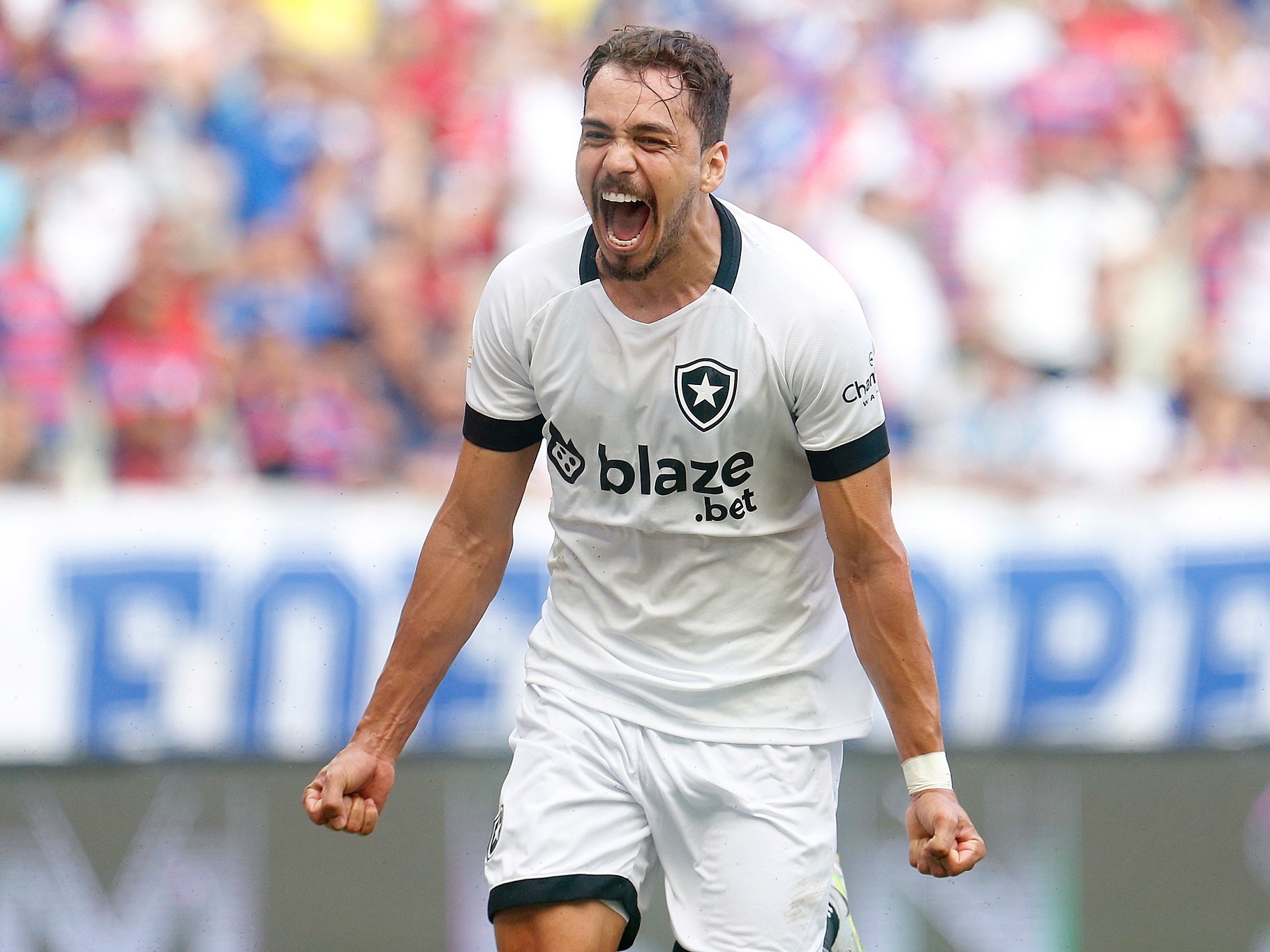 CE - Fortaleza - 09/04/2022 - BRAZILIAN A 2022, FORTALEZA X BOTAFOGO -  Marccal player from Fortaleza celebrates his goal during a match against  Botafogo at the Arena Castelao stadium for the