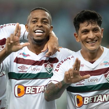 Keno comemora gol marcado em Fluminense x Paysandu, pela Copa do Brasil, com os companheiros - Jorge Rodrigues/AGIF