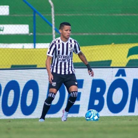 Erick, atacante do Ceará, assinou pré-contrato com o São Paulo