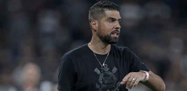 Corinthians vai enfrentar prejuízo financeiro e 23 dias de treino em caso de queda no Paulistão