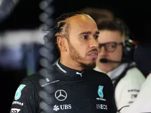 De saída, Hamilton está excluído das reuniões da Mercedes? Não é bem assim