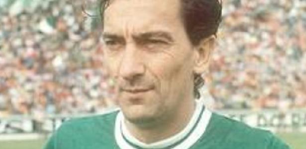 Dudu dribla Ditadura e se destaca no Palmeiras com seu estilo único.