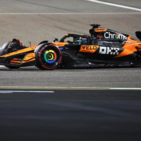 Oscar Piastri, da McLaren, durante o Grande Prêmio do Bahrein de Fórmula 1 Oscar Piastri, da McLaren, durante o Grande Prêmio do Bahrein de Fórmula 1