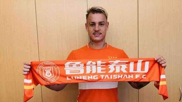 Roger Guedes Shandong Luneng - Shandong Luneng/Divulgação - Shandong Luneng/Divulgação