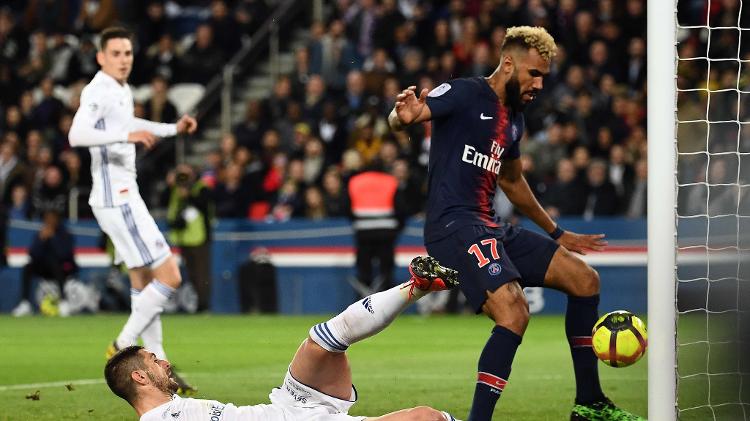 Chuopo-Moting perde gol incrível - Anne-Christine POUJOULAT / AFP - Anne-Christine POUJOULAT / AFP