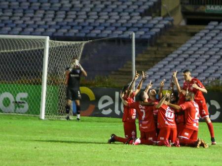 Sao Paulo Perde Para 4 De Julho Pi No Jogo De Ida Pela Copa Do Brasil 01 06 2021 Uol Esporte