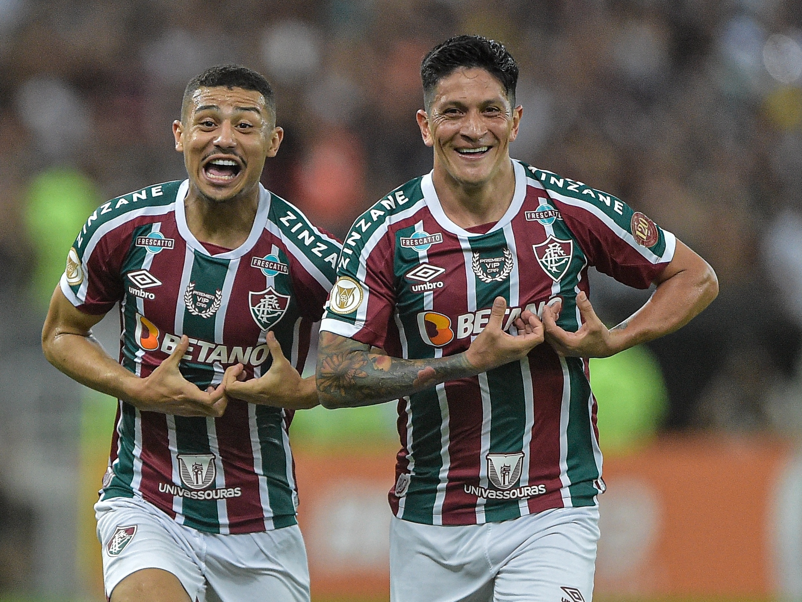 Simplesmente o adm do Fluminense Football Club viciado nas lives de GMOD. :  r/IFFans