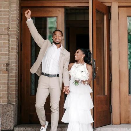 Simone Biles se casou com o jogador de futebol americano Jonathan Owens - Reprodução/Instagram @simonebiles