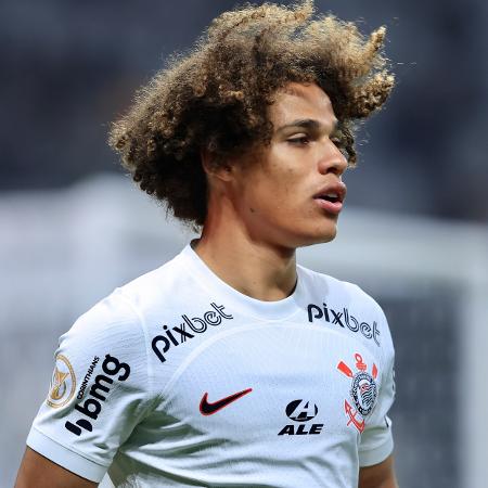 Guilherme Biro, do Corinthians, em ação durante pelo Campeonato Brasileiro de 2023