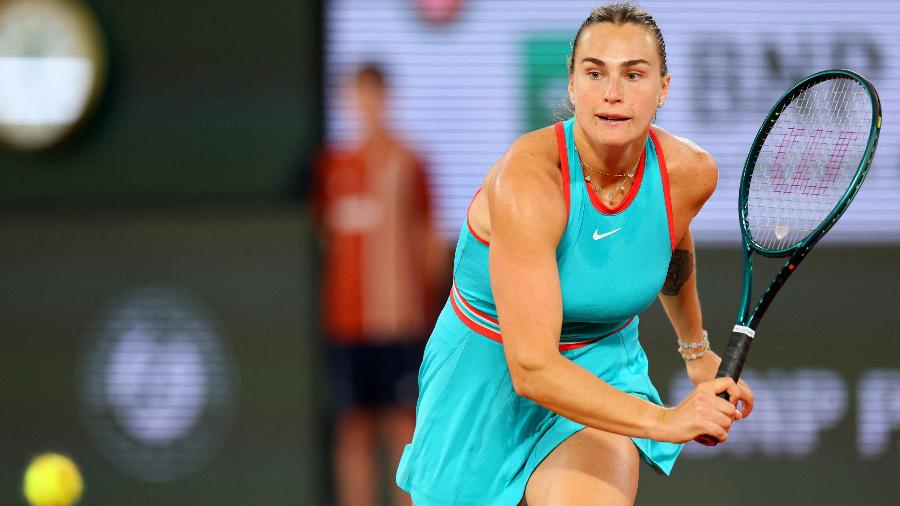 Aryna Sabalenka na primeira rodada de Roland Garros Aryna Sabalenka na primeira rodada de Roland Garros