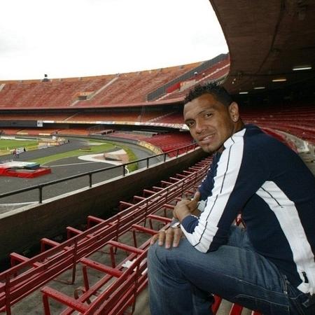 Atacante Leandro foi campeão brasileiro com o São Paulo em 2006 e 2007 - Folha Imagem - Folha Imagem