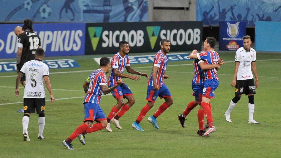 Corinthians é superado pelo Bahia e se complica na busca pelo G-6 do Brasileirão