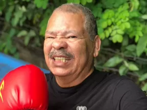 Tyson lamenta morte de Maguila e expressa respeito: 'Um homem gentil'