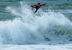 Brasil tem 5 surfistas classificados em Peniche; Medina cai para repescagem - Damien Poullenot/World Surf League