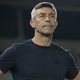 Livre no mercado, Pedro Caixinha pretende seguir carreira no Brasil