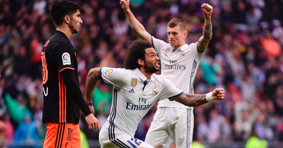 Marcelo comemora o gol da vitória do Real sobre o Valencia
