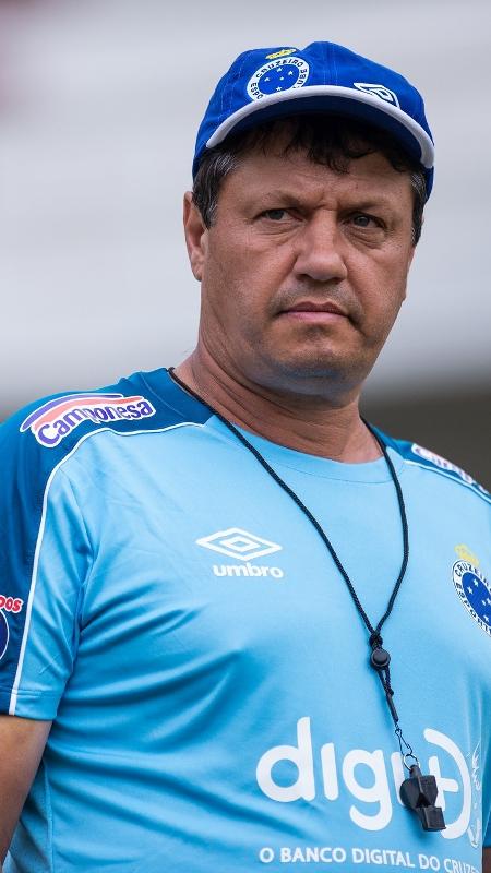 Filipe leva Cruzeiro a título mundial no 5º mês de carreira como técnico -  15/12/2021 - UOL Esporte