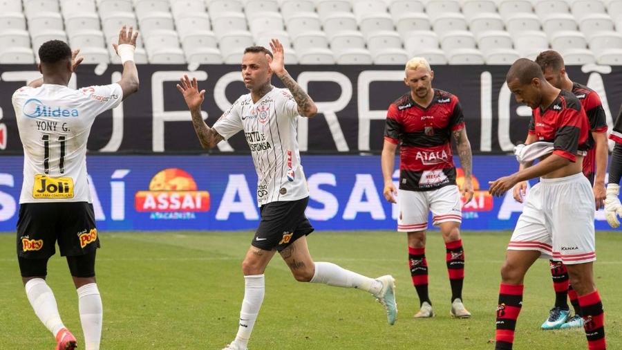 Luan celebra gol marcado pelo Corinthians diante do Ituano no último domingo, em Itaquera - Daniel Augusto Jr./Agência Corinthians