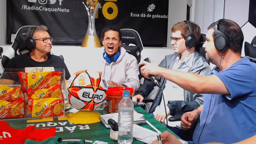Souza extravasou após erro de Pablo durante a transmissão de Palmeiras 3 x 0 São Paulo na Rádio Craque Neto - Reprodução/YouTube