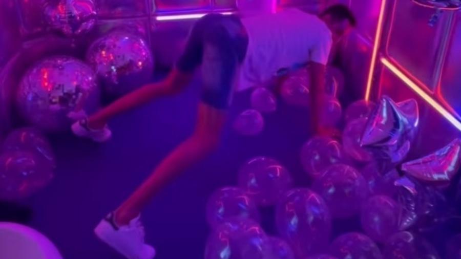 Douglas Souza, do vôlei, dança hit de Anitta - Reprodução/Instagram