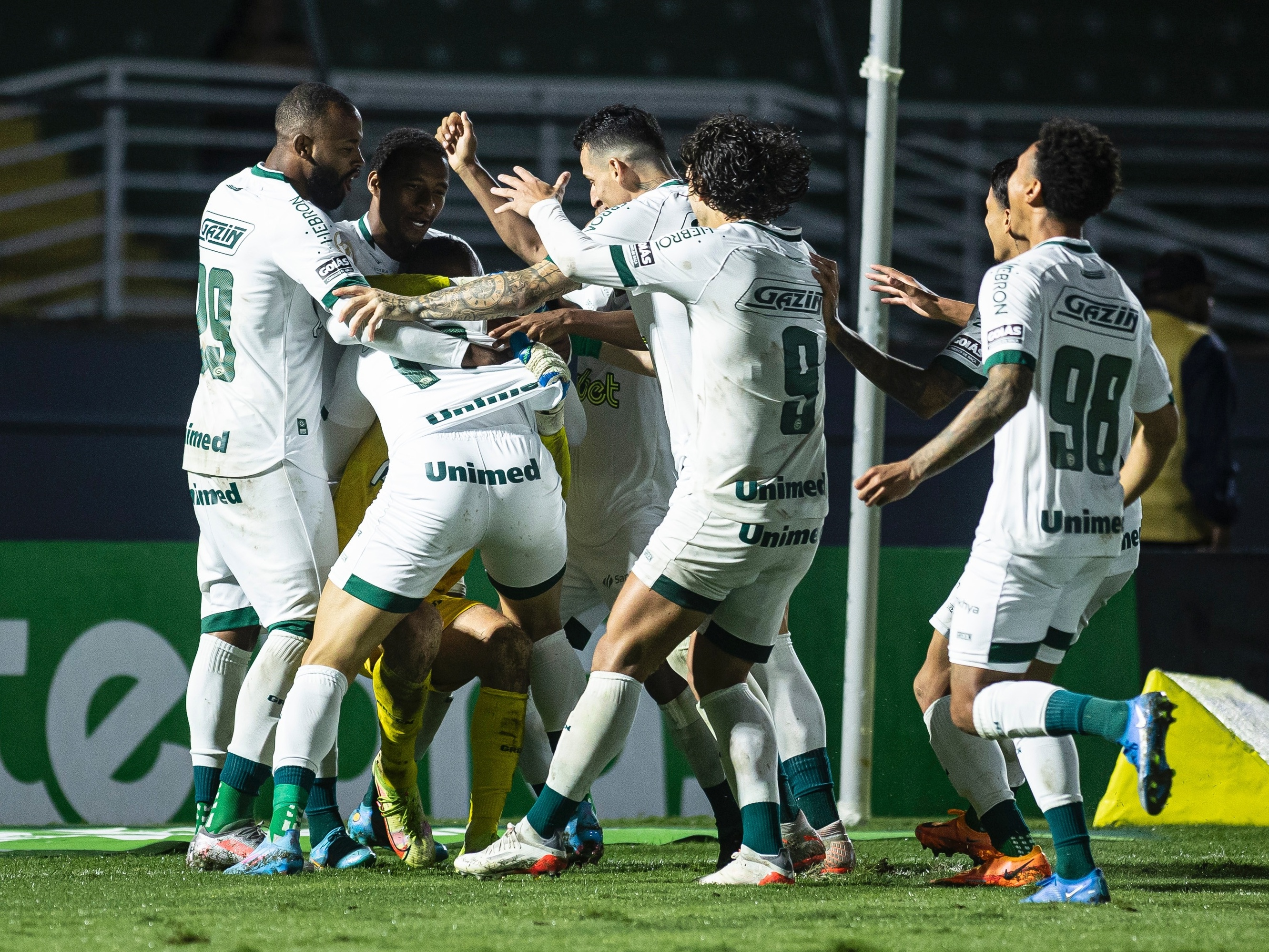 Futebol 7: Vasco vence a Portuguesa nos pênaltis e se classifica para as  oitavas da Copa do Brasil