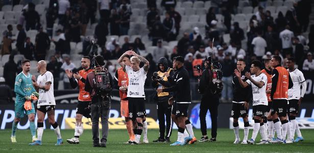Corinthians mira quebrar jejum fora de casa e vencer clássico decisivo