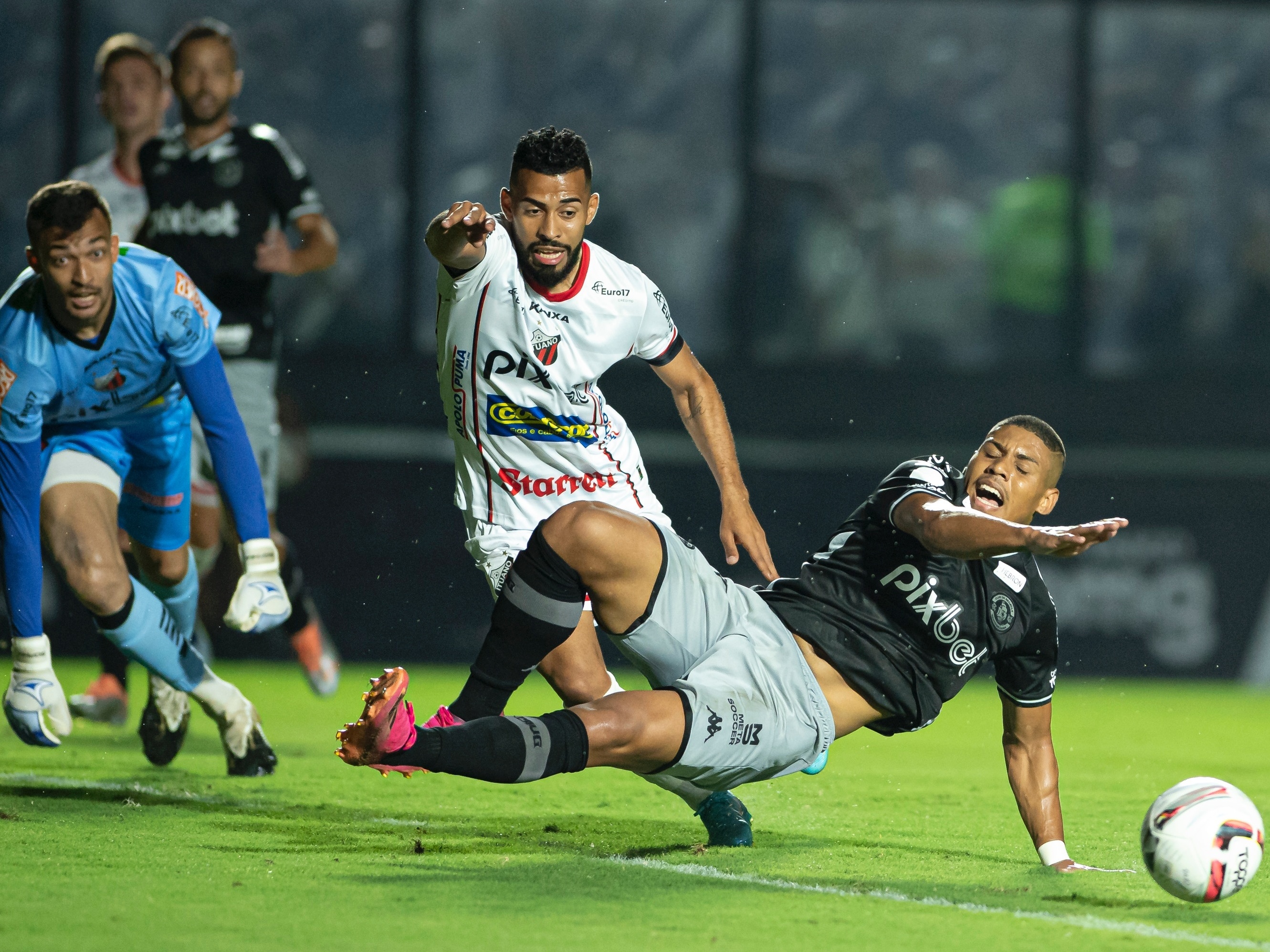 Jogando em São Januário, Vasco vence o Vila Nova pelo Campeonato Brasileiro  – Vasco da Gama