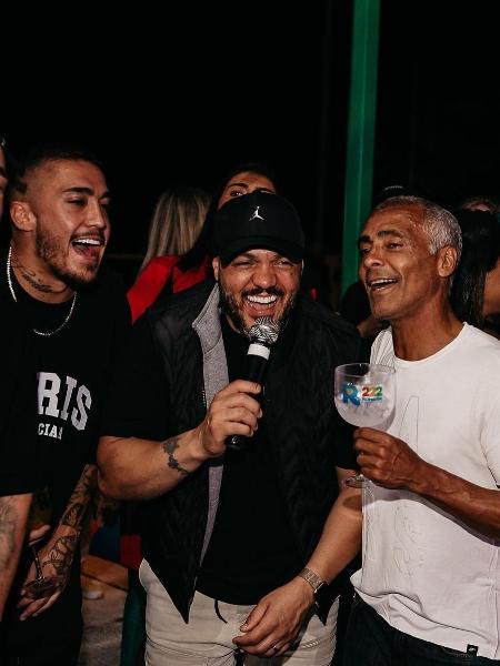 Romário fez festão na Barra da Tijuca com show do cantor Belo  - Reprodução