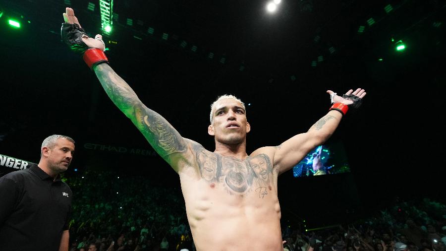 Charles do Bronx voltará ao octógono em 6 de maio, no UFC 288, contra Beneil Dariush. - Chris Unger/Zuffa LLC