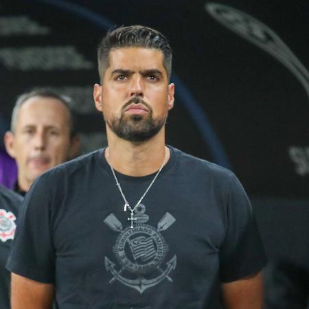 António Oliveira, técnico do Corinthians, lamenta momento da equipe